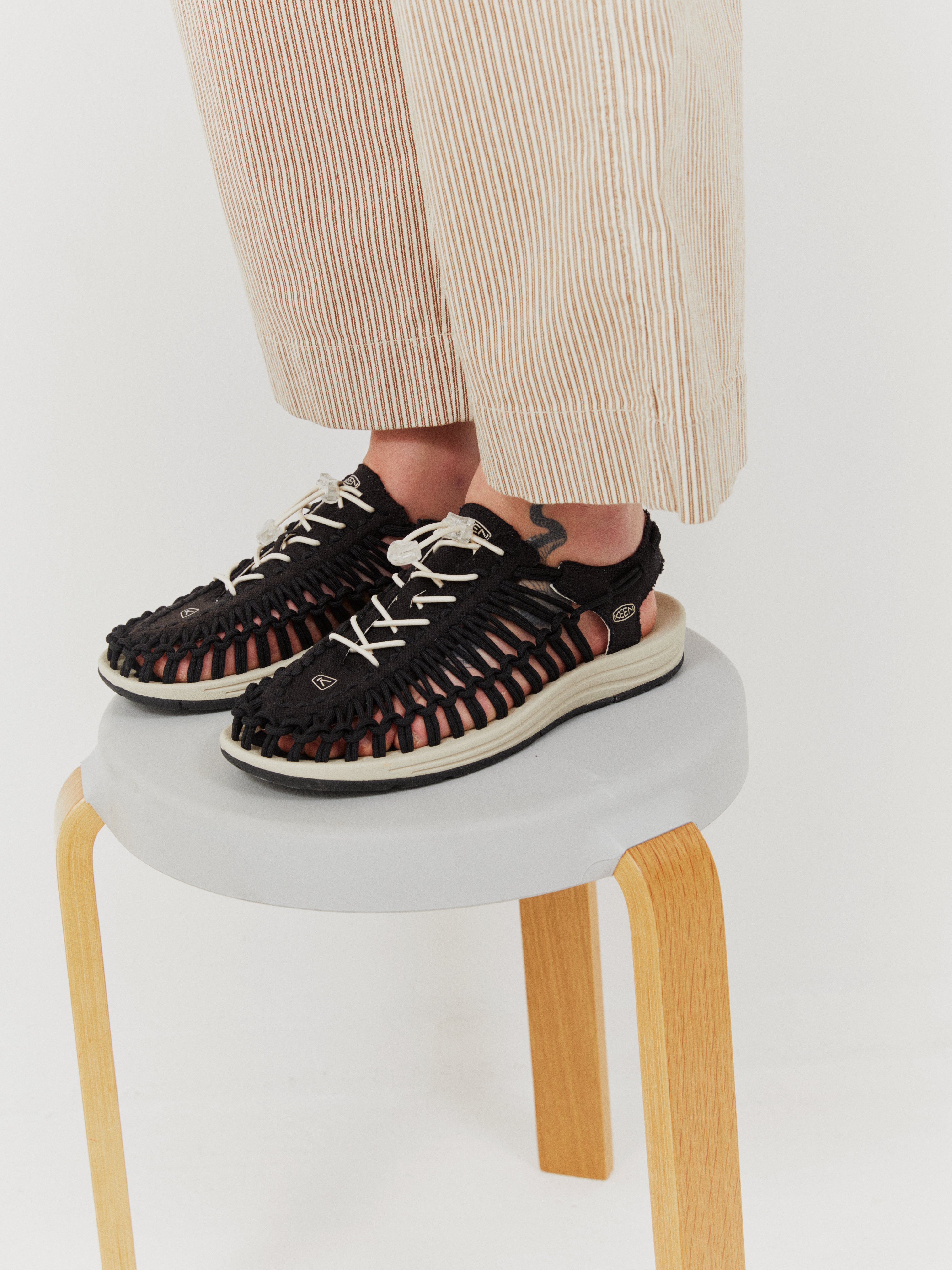 Uneek W Canvas sneakers - Black/Birch